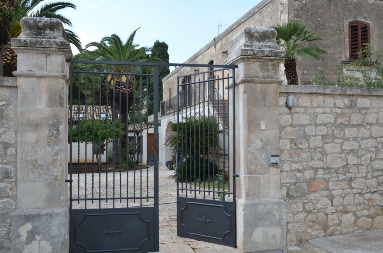 Villa Alchea Locazione Turistica موديكا المظهر الخارجي الصورة